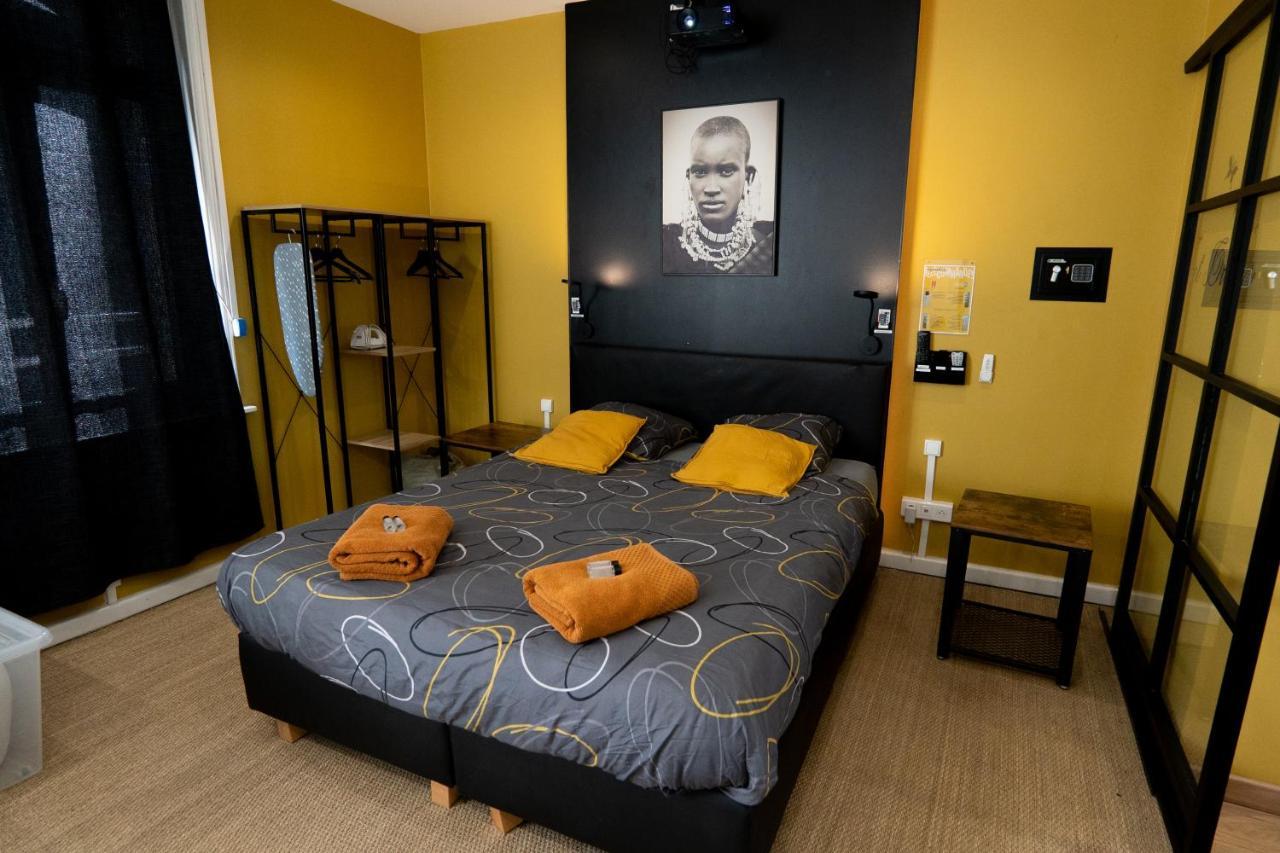 Capsule Premium Balneo & Home Cinema Valenciennes Exterior foto