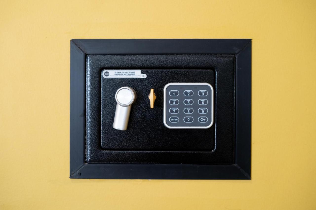 Capsule Premium Balneo & Home Cinema Valenciennes Exterior foto